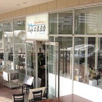 evoldog Cafe ＆ BBQ YOKOHAMA （エボルドッグカフェ）